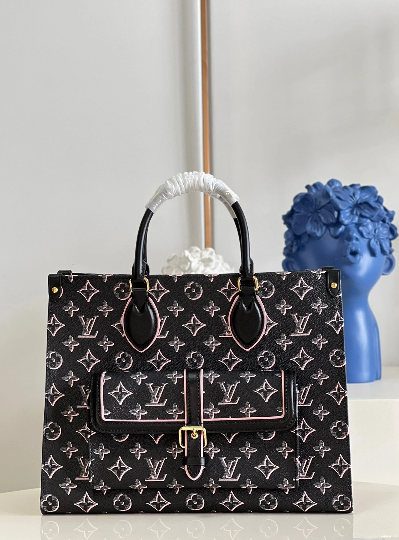 WIS ONTHEGO LOUIS VUITTON 0829